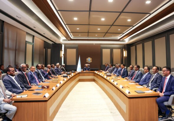 Madaxweynaha JFS oo Madaxtooyada ku qaabilay Golaha Mustaqbalka